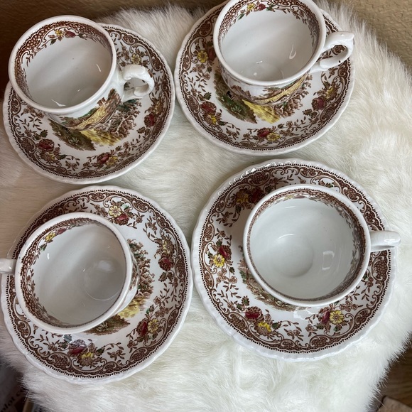 Royal Tudor Olde England Demitasse Cup n Saucer - Picture 2 of 6